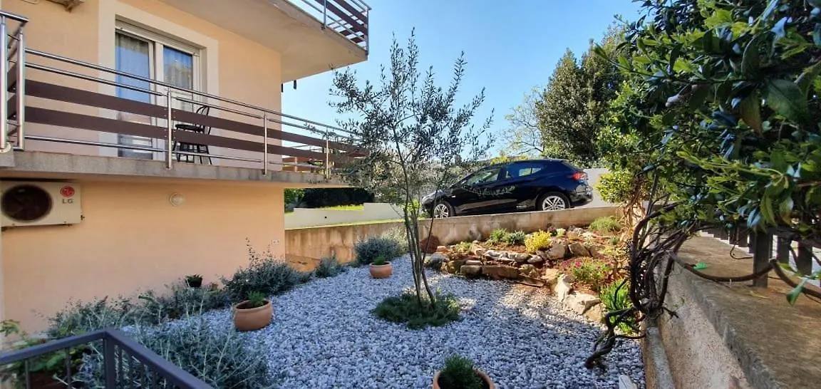 Apartments Gracijela Pula 0*,  Croacia